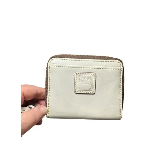 Dooney & Bourke Florentine Small Zip Around Wallet ecru Italian leather - Picture 7 of 9